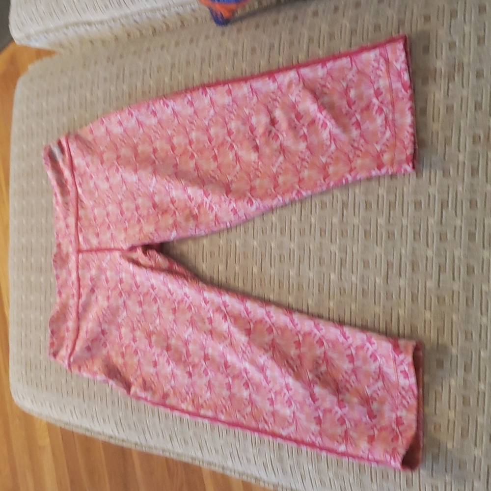 Vinyard Vines Girl's print, crop leggings, size XL